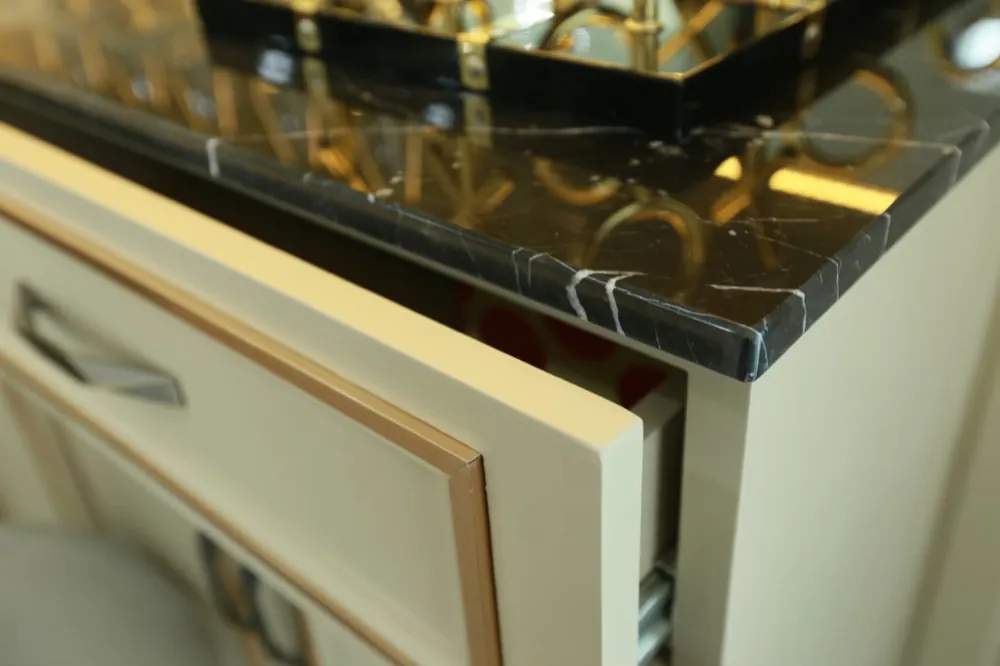 Golden Neo Sathorn ภาพ 3D ออกแบบตกแต่งภายใน iDesign88